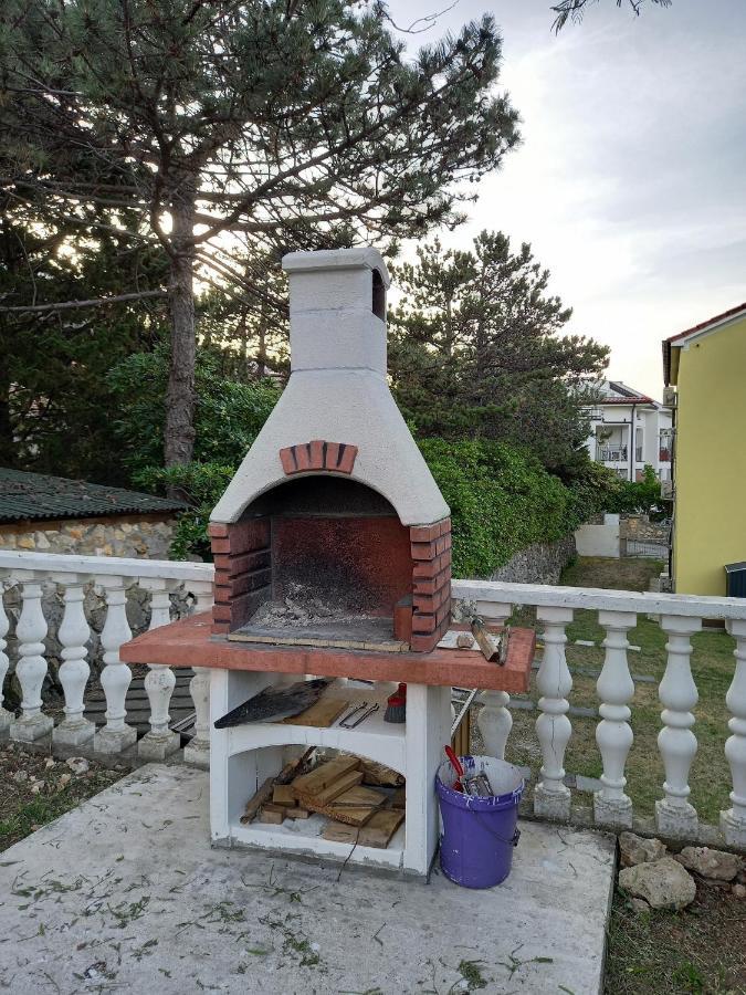 Apartman Bolob Baška Exteriör bild
